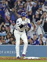 Baseball: Braves vs. Dodgers