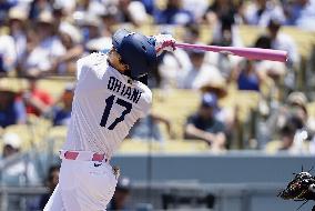 Baseball: Braves vs. Dodgers