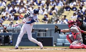 Baseball: Braves vs. Dodgers
