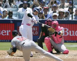 Baseball: Braves vs. Dodgers