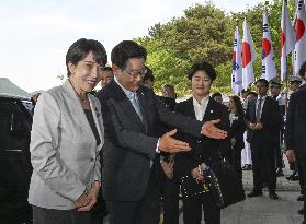 Japan-S. Korea summit
