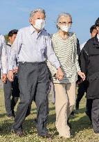 Ex-Emperor Akihito stays at imperial villa in Hayama