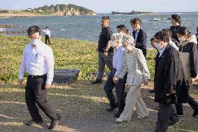 Ex-Emperor Akihito stays at imperial villa in Hayama