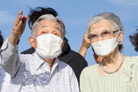 Ex-Emperor Akihito stays at imperial villa in Hayama