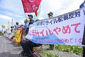 U.S. military HIMARS firing drill near Mt. Fuji