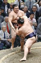 Summer Grand Sumo Tournament