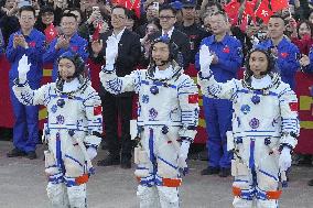 China launches new spaceship