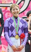 Horse racing: female jockey wins Japanese Oaks