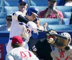 Baseball: Phillies vs. Dodgers