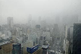 Powerful typhoon hits Japan