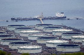 Oil tanker via Hormuz arrives in Japan, 2nd since Iran war began