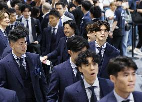 Football: Japan players departing for Mexico