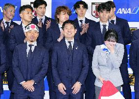 Football: Japan players departing for Mexico