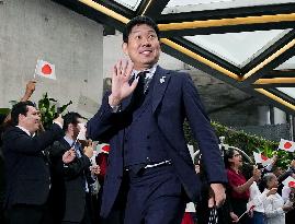 Football: Japan players arrive in Mexico