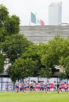 Football: Japan players train in Mexico