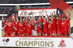 Rugby: Steelers win League One title