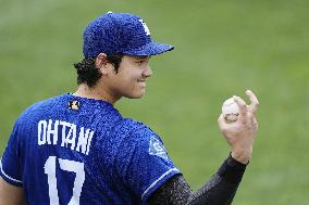 Baseball: Dodgers vs. Pirates