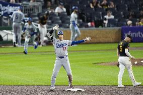 Baseball: Dodgers vs. Pirates