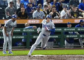 Baseball: Dodgers vs. Pirates