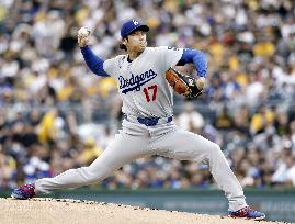 Baseball: Dodgers vs. Pirates