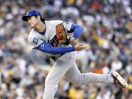 Baseball: Dodgers vs. Pirates