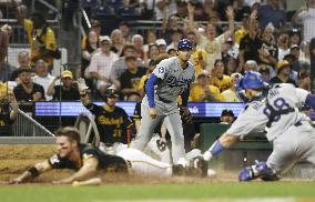 Baseball: Dodgers vs. Pirates
