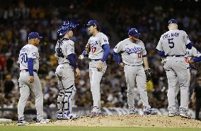 Baseball: Dodgers vs. Pirates