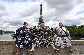 Sumo: Paris tournament