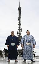 Sumo: Paris tournament