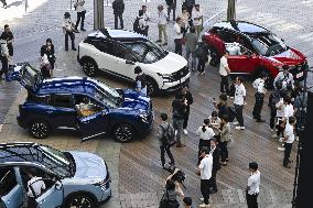 Nissan unveils fully remodeled Kicks SUV
