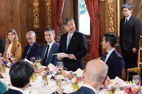 Japan's emperor in The Hague
