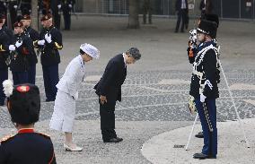 Japan's emperor, empress in Amsterdam