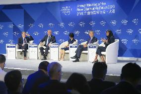 Summer Davos begins in Dalian