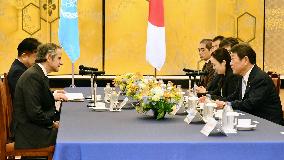 Japan foreign minister meets with IAEA chief