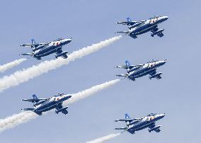 Blue Impulse aerobatic team flies over quake-hit Wajima