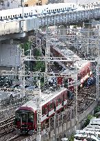 Kintetsu Railway: Derailment Near Kintetsu Kyoto Station