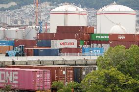 Images of the Port