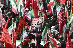 Funeral for Iran's ex-leader Khamenei