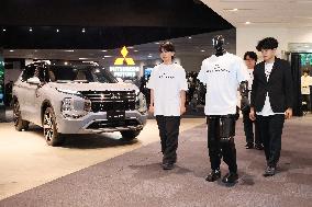 Mitsubishi Motors and Highlanders Joint Press Conference