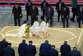 Sumo: Ritual ahead of Nagoya tournament