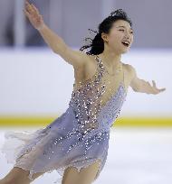 Retired figure skater Sakamoto in ice show in Kobe