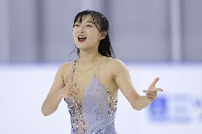 Retired figure skater Sakamoto in ice show in Kobe