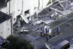 Strong quake jolts southwestern Japan