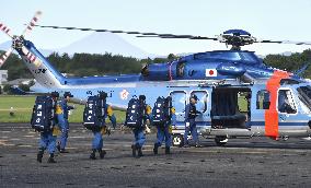 Rescue efforts after strong earthquake in Kumamoto Pref.
