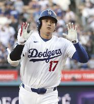 CORRECTED: Baseball: Mariners vs. Dodgers