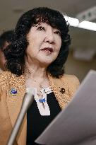 CORRECTED: Japan, U.S. intervene in currency market to strengthen yen