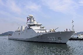 Indonesian frigate calls at Yokosuka