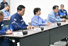 Japan PM Takaichi visits quake-hit Kumamoto