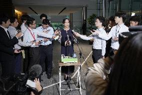 10-time Olympic skating medalist Takagi given People's Honor Award