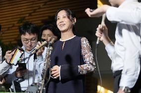 10-time Olympic skating medalist Takagi given People's Honor Award